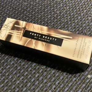 Fenty beauty stunna lip paint unlocked